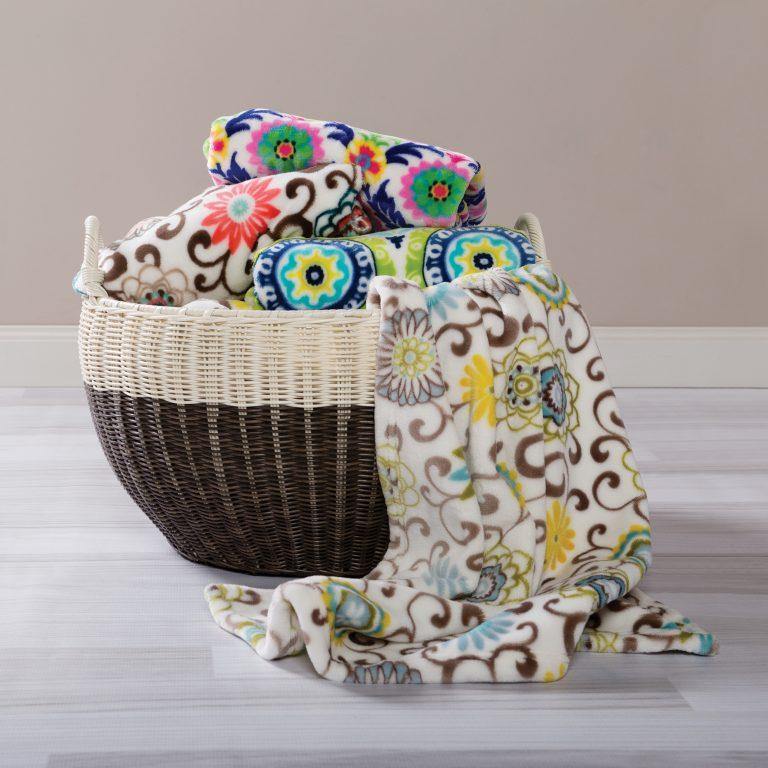 Trend Lab, LLC Introduces New Waverly Plush Baby Blankets and Oversized Nursery Throws - Trend Lab