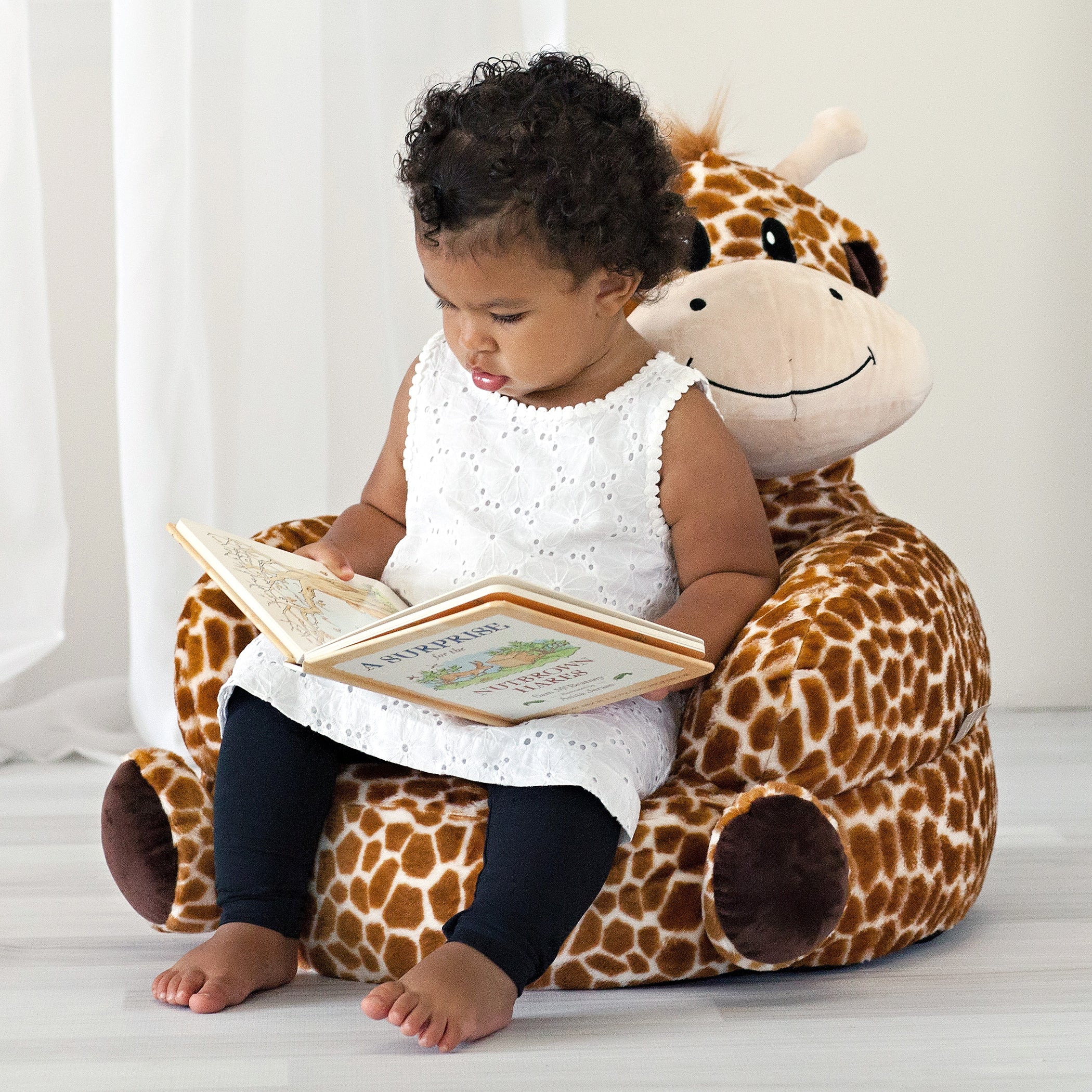 Toddler Plush Giraffe Character Chair Home Trend Lab