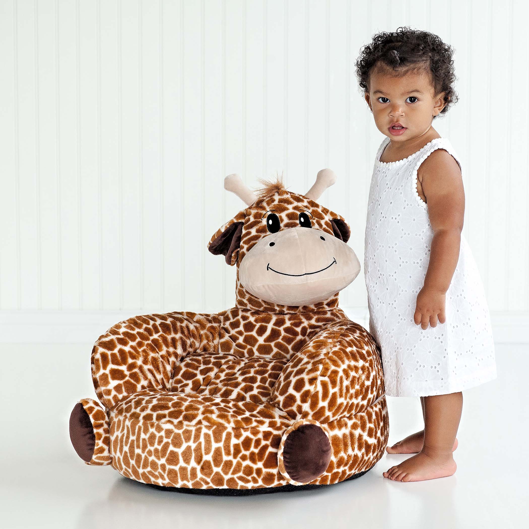 Giraffe store plush chair