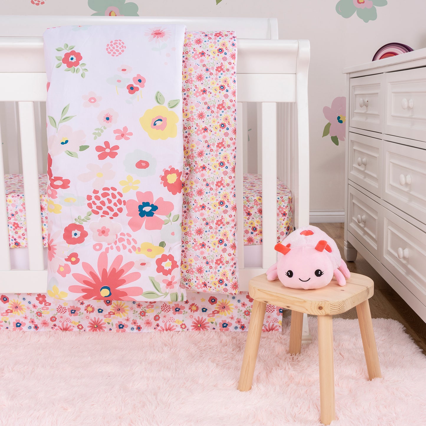 Floral Sprinkles 4 Piece Crib Bedding Set by Sammy & Lou®; 