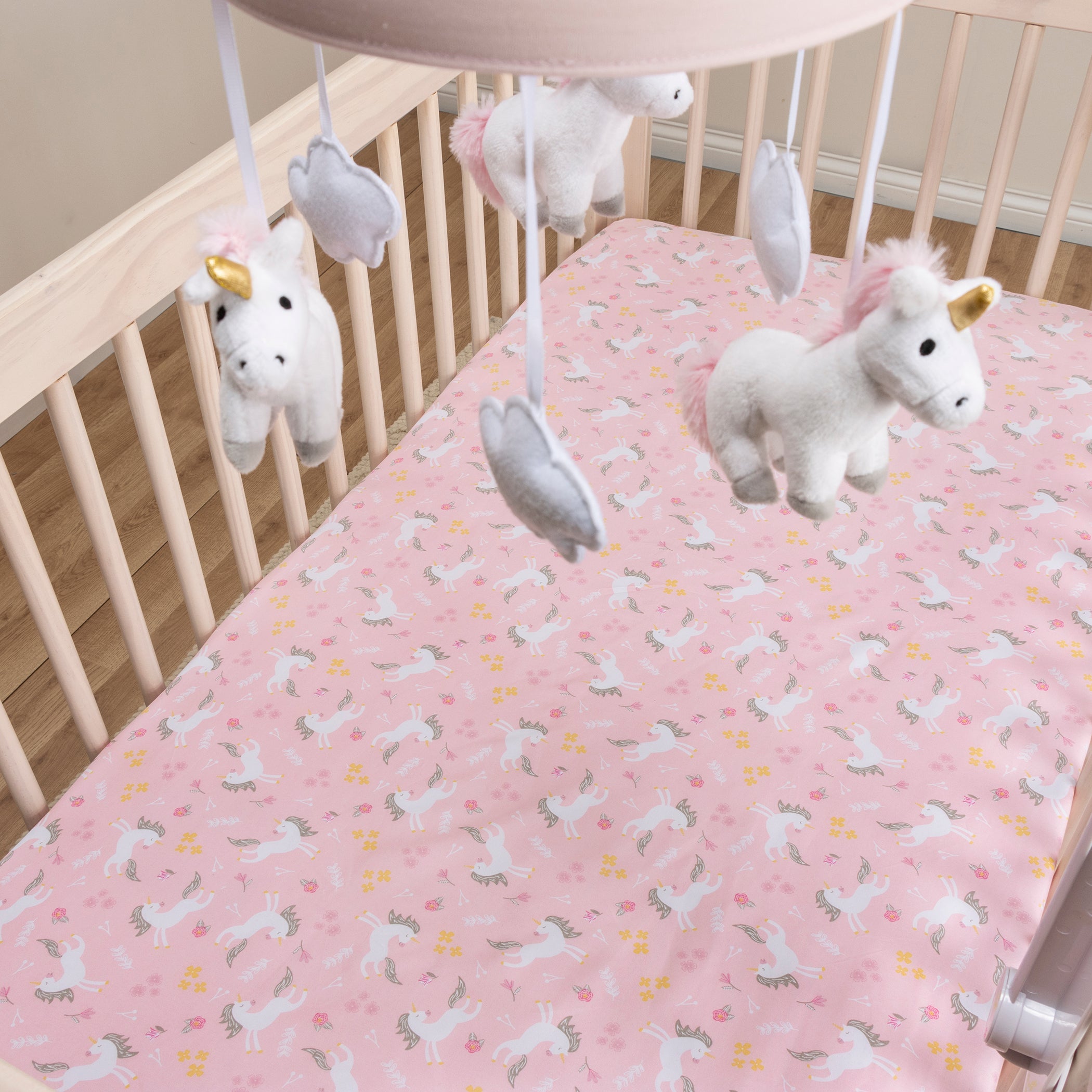 Unicorn sales crib set